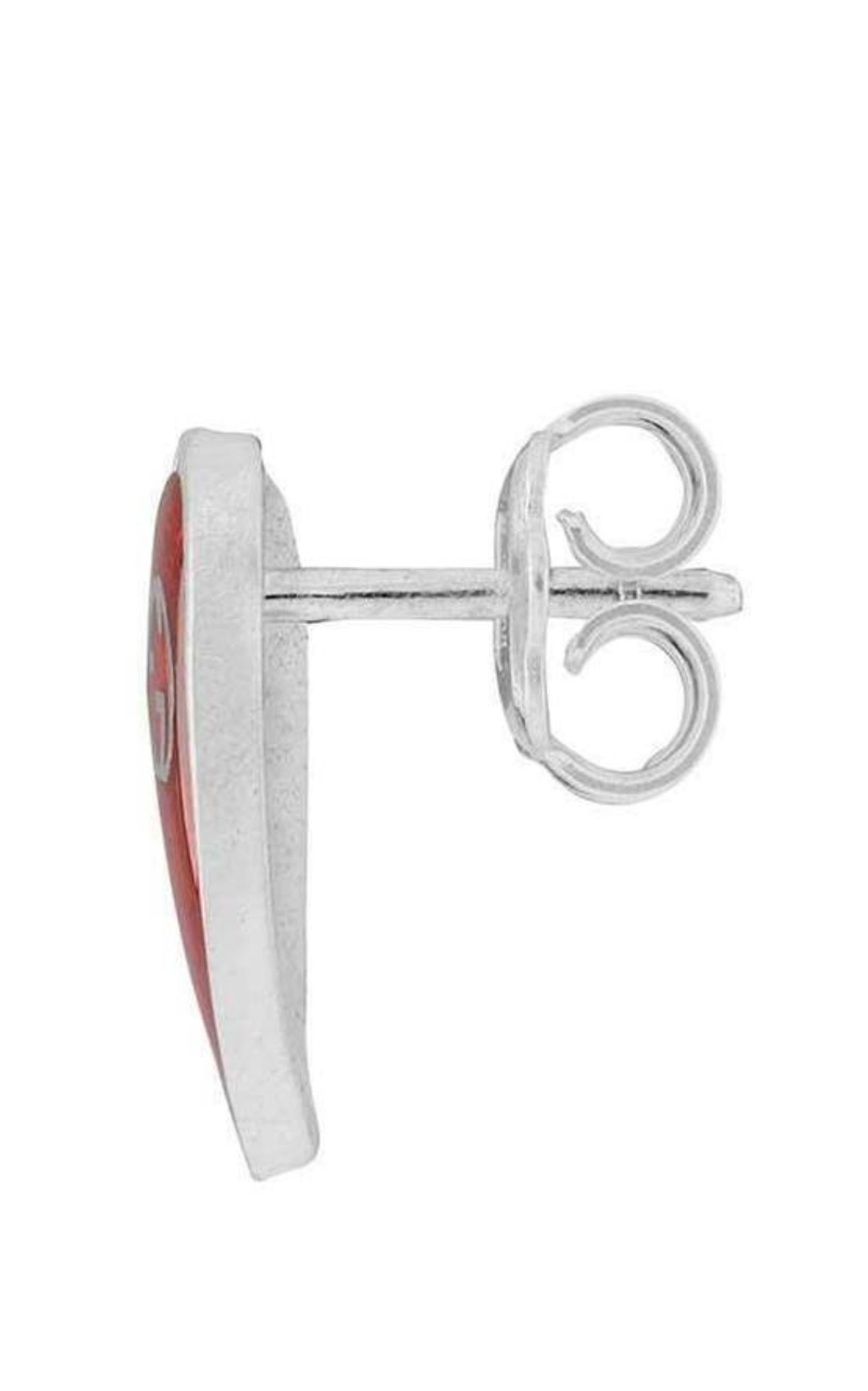 Gucci interlocking G heart stud earrings angled view