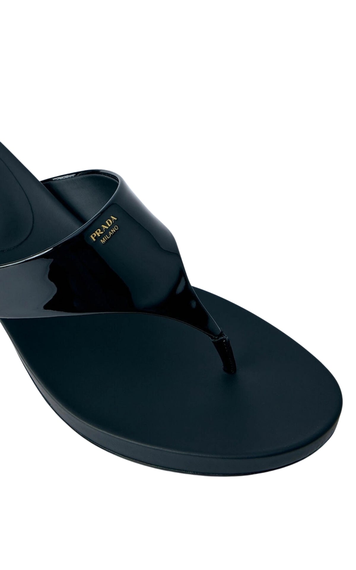 Prada black patent leather thong sandals with open toe and kitten heel