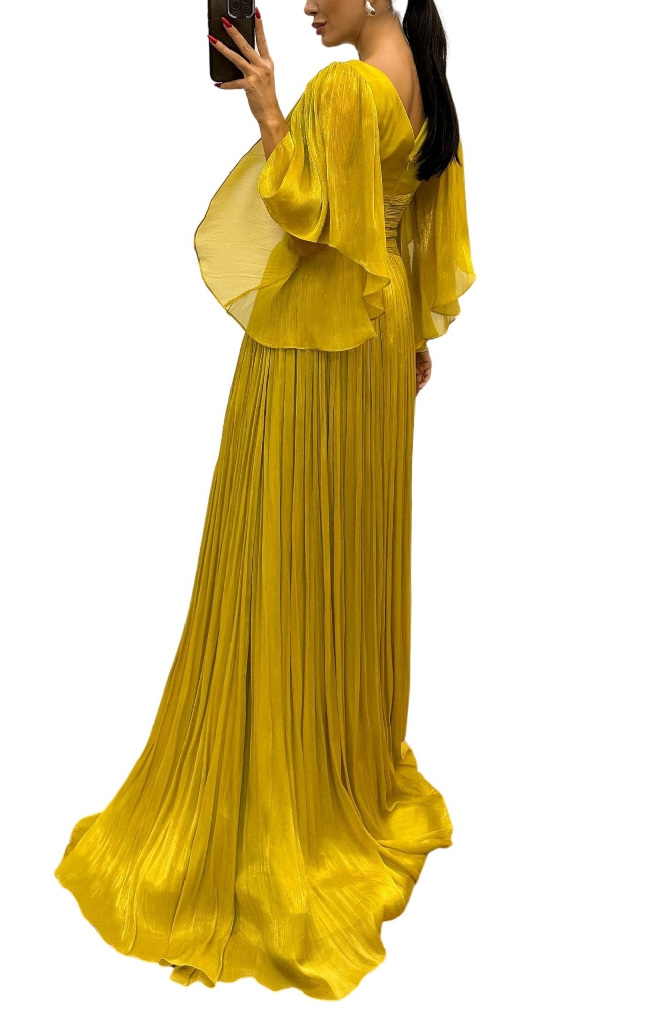 Cult Moda Elegantes Chiffon-Abendkleid mit Blumenbrosche – Laufsteg-Katalog