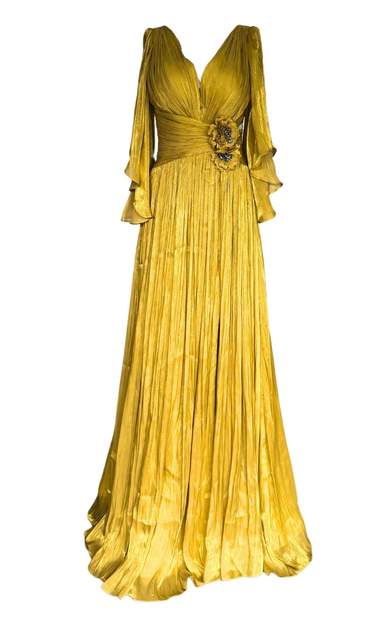 Cult Moda Elegantes Chiffon-Abendkleid mit Blumenbrosche – Laufsteg-Katalog