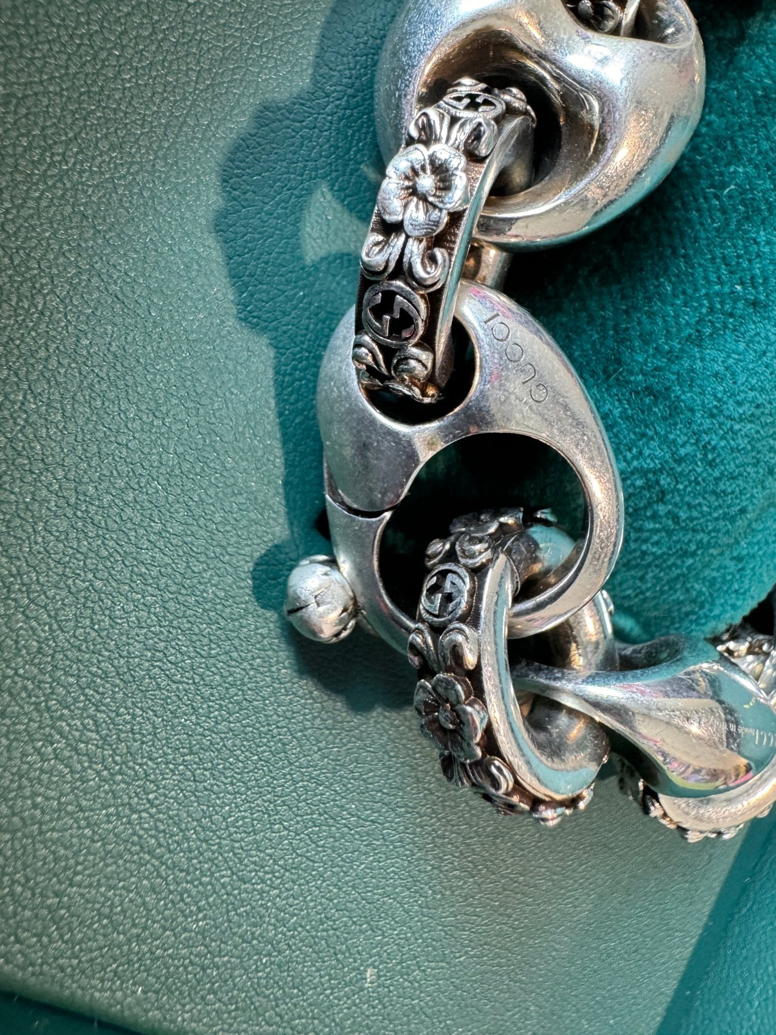 Gucci Sterling Silver Interlocking G Marina Chain Bracelet - Runway Catalog