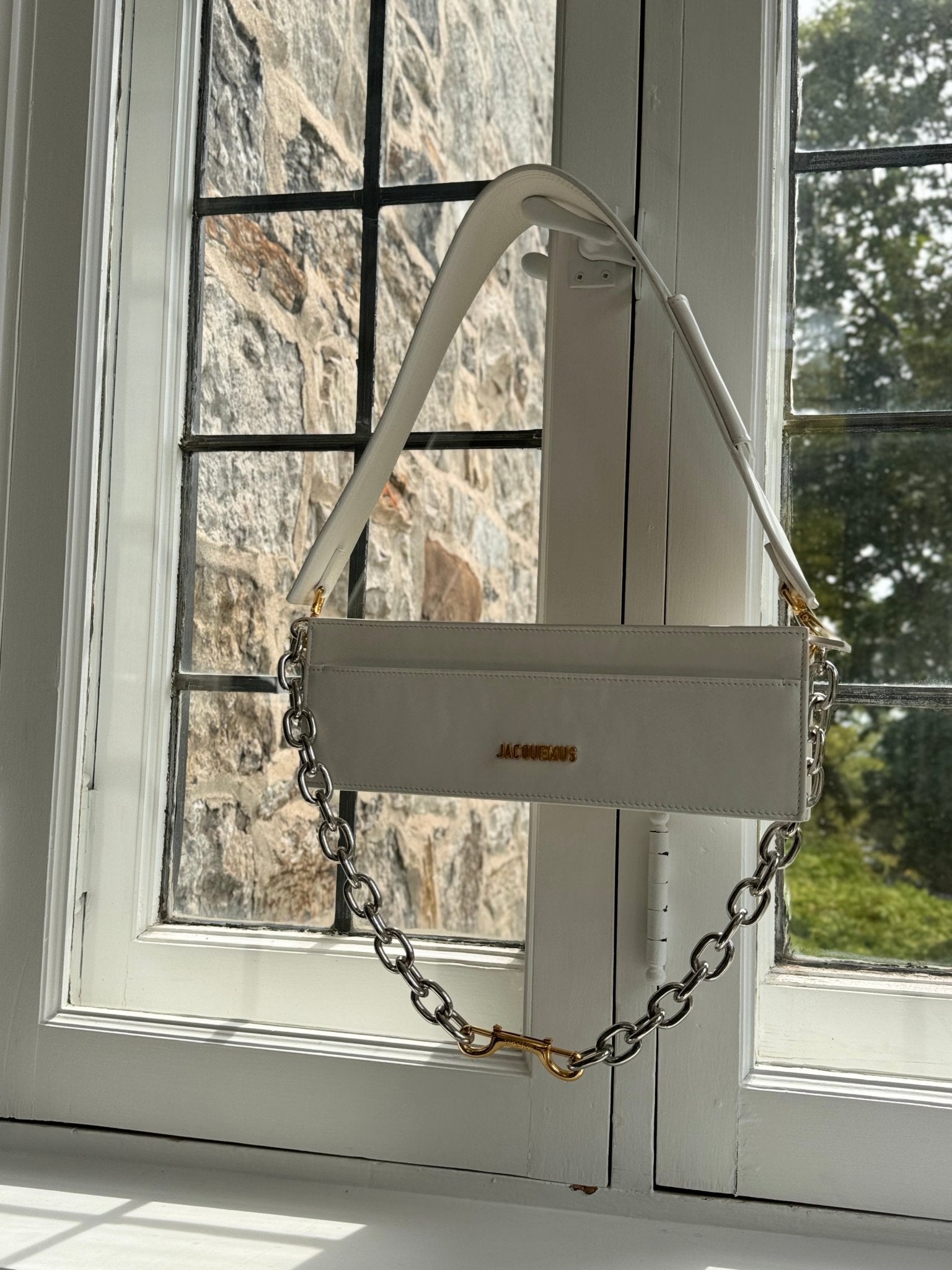 Sac à bandoulière en cuir Le Ciuciu de Jacquemus - Catalogue défilé