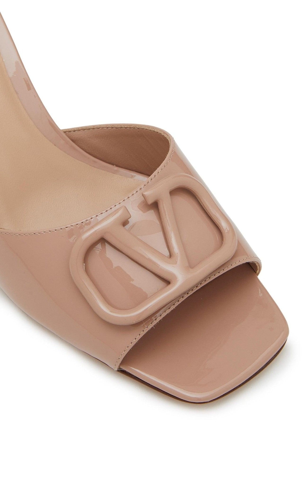 Valentino Vlogo Signature Lackleder-Pantolette – Laufsteg-Katalog
