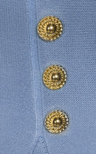 Balmain 6 – Feinstrick-Mini-Skaterkleid mit Knöpfen – Laufsteg-Katalog