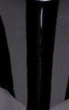 Mini-robe à manches chauve-souris noire BCBGMAXAZRIA - Catalogue Runway