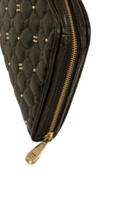 BCBGMAXAZRIA Schwarze Leder-Clutch – Laufsteg-Katalog