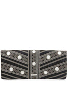 BCBGMAXAZRIA Schwarze Leder-Clutch mit Umschlag – Runway-Katalog