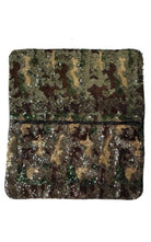 BCBGMAXAZRIA Sequence Envelope Clutch – Laufsteg-Katalog