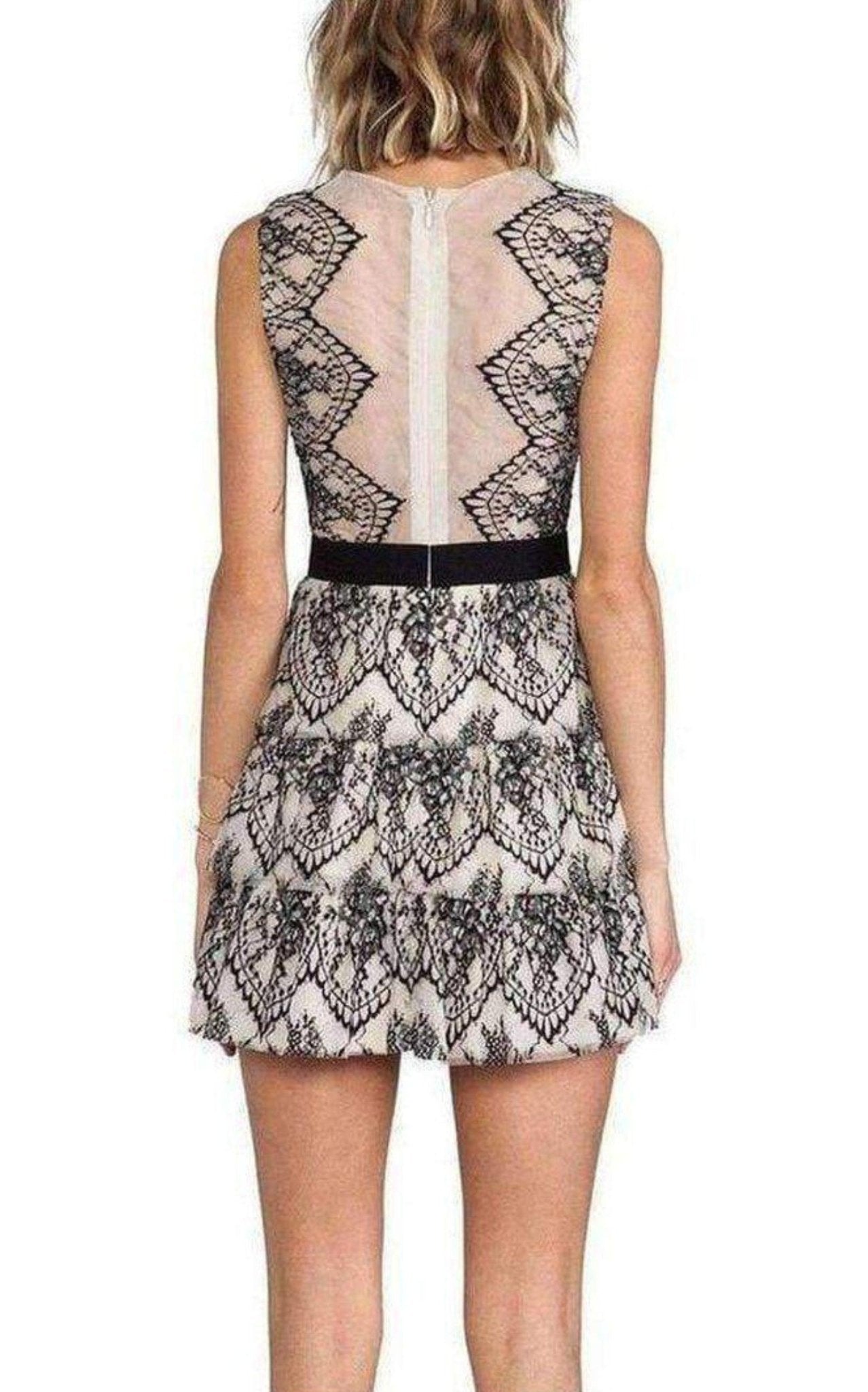 BCBGMAXAZRIA Sleeveless Scalloped Lace Dress - Runway Catalog