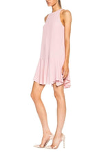 Camilla und Marc Pink Meadowlark Kleid – Laufsteg-Katalog