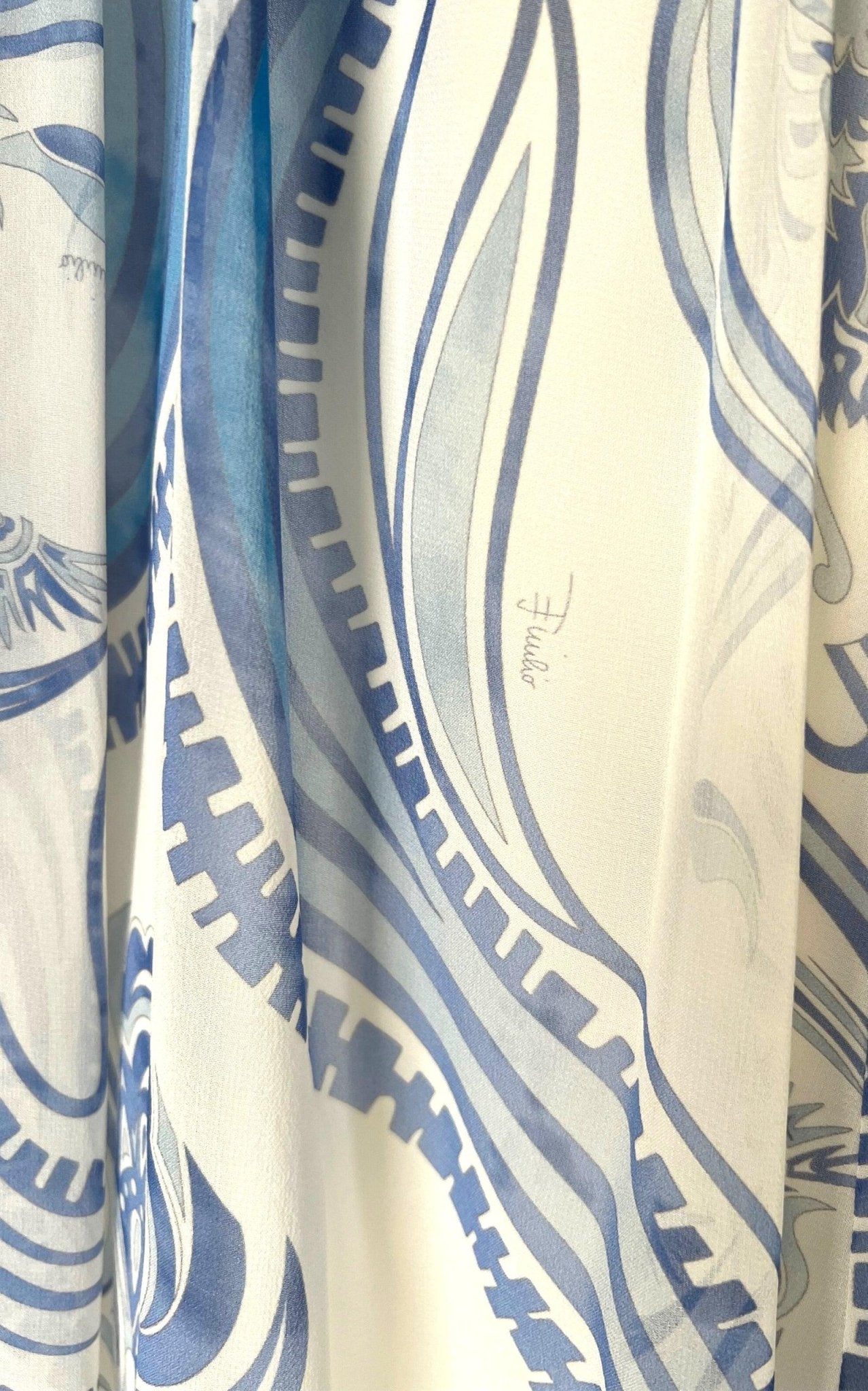 Robe longue dos nu en soie Lazurite délavée Emilio Pucci Greek - Catalogue défilé