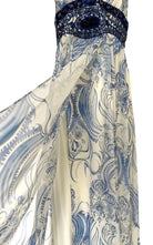 Robe longue dos nu en soie Lazurite délavée Emilio Pucci Greek - Catalogue défilé
