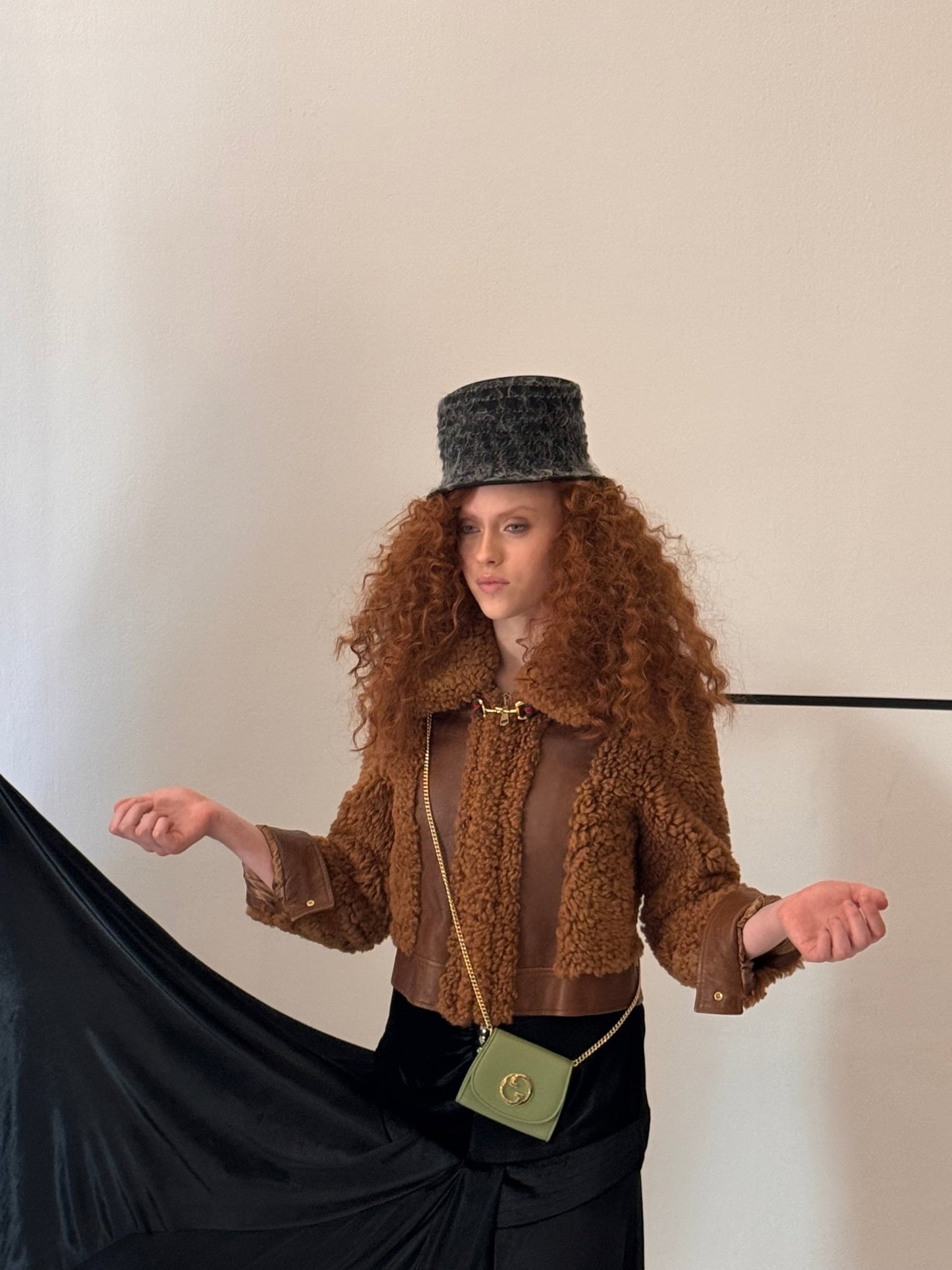 Gucci Blondie Medium Chain Wallet in Green - Runway Catalog