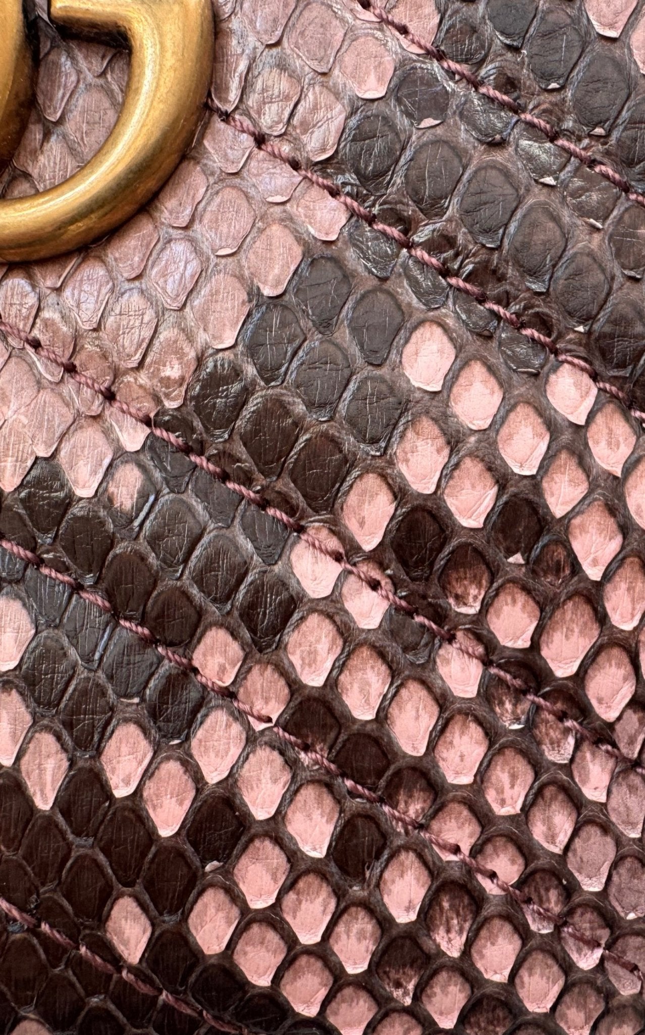 Gucci Marmont Zip Around Pink Wallet