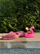 Gucci Miami pink rubber platform slides with oversized Interlocking G logo