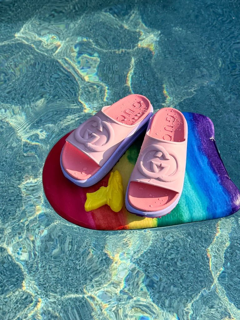 Gucci Miami GG-Embossed Pink Rubber Platform Slides
