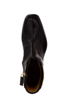 Bottines en cuir Gucci Retro G 35 mm - Catalogue défilé