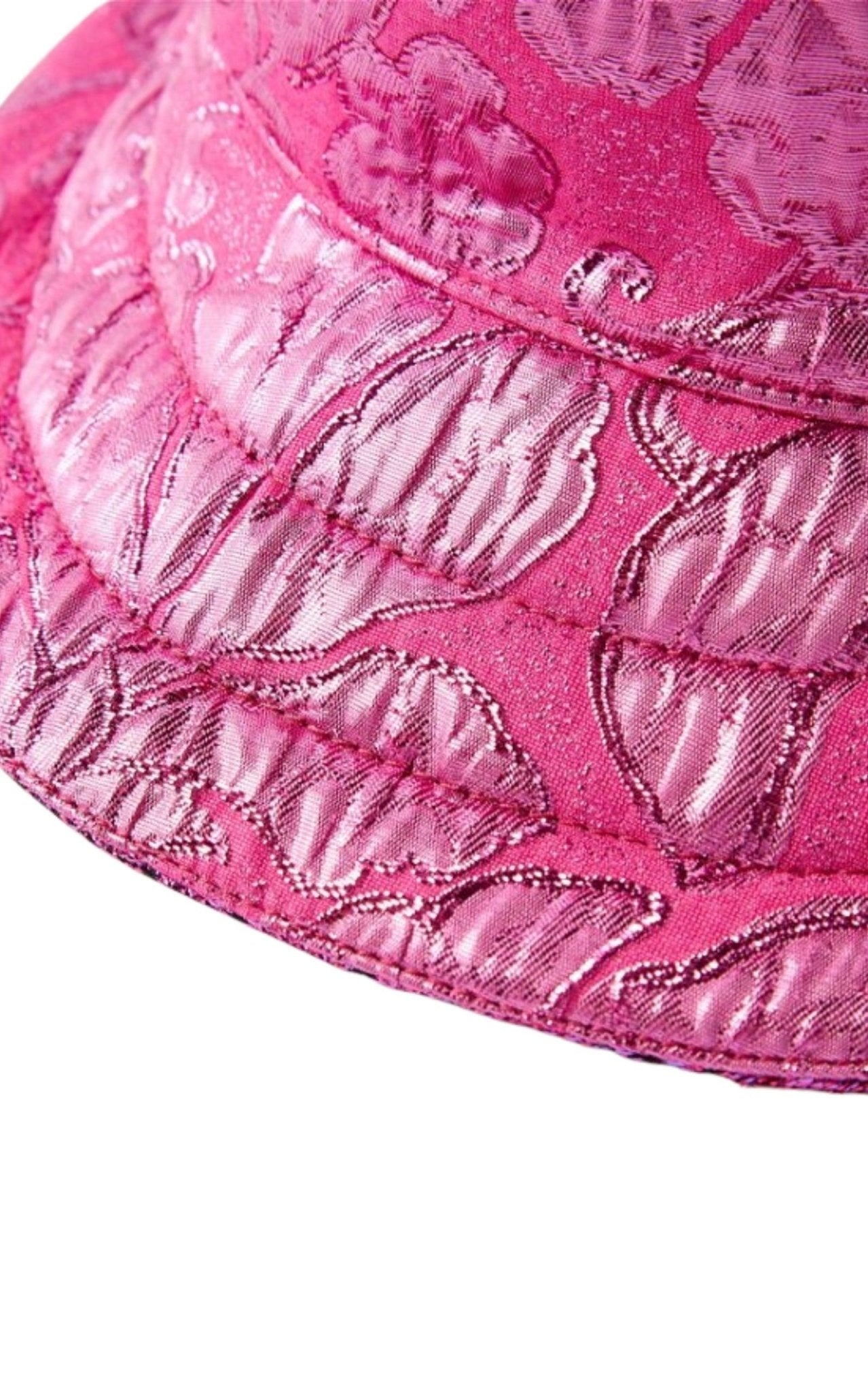 Gucci Reversible GG Lamé Bucket Hat - Runway Catalog