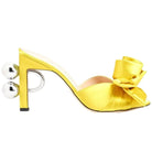 Mules Gucci Shawana en satin à fleurs, couleur jaune - Catalogue défilé