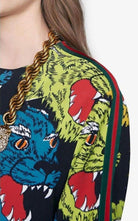 Vestido túnica con estampado de tigre de Gucci - Catálogo de pasarela