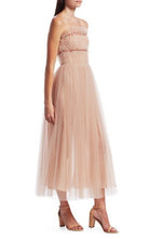 Robe de cocktail mi-longue sans bretelles en tulle froncé Jason Wu - Catalogue Runway