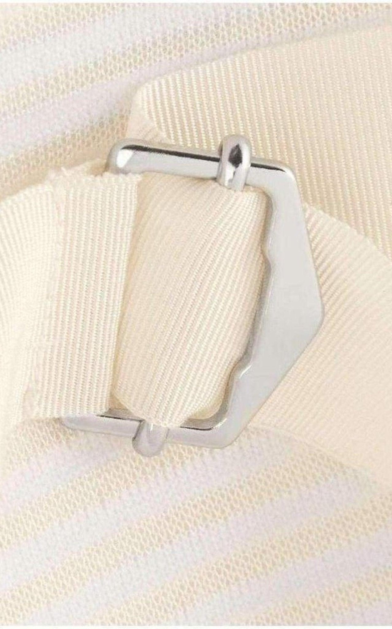 Nina Ricci Weißes Kleid aus Wolle und Seide – Laufsteg-Katalog