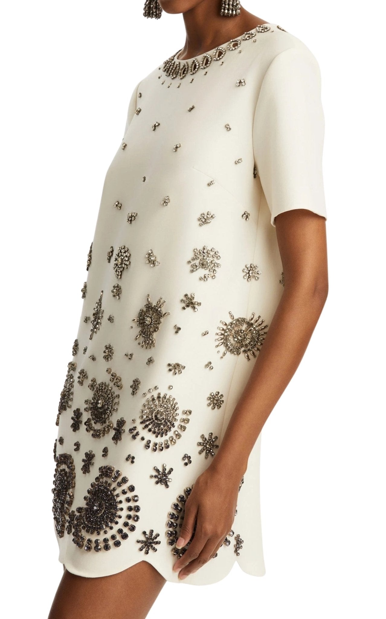 Oscar de la Renta Crystal Medallion Shift Dress - Runway Catalog