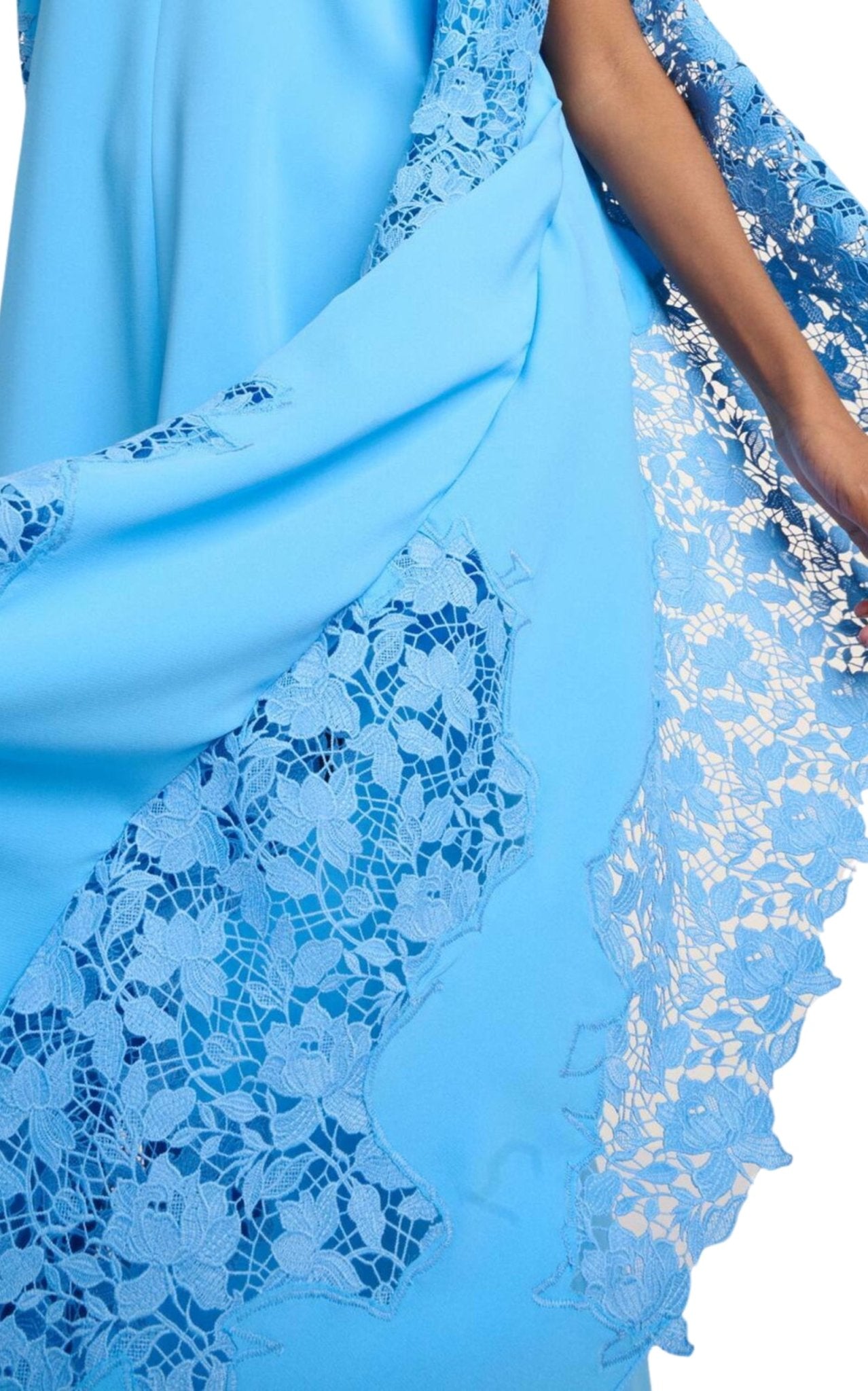 Oscar de la Renta Gardenia - Lace Silk - Georgette Caftan Gown - Runway Catalog