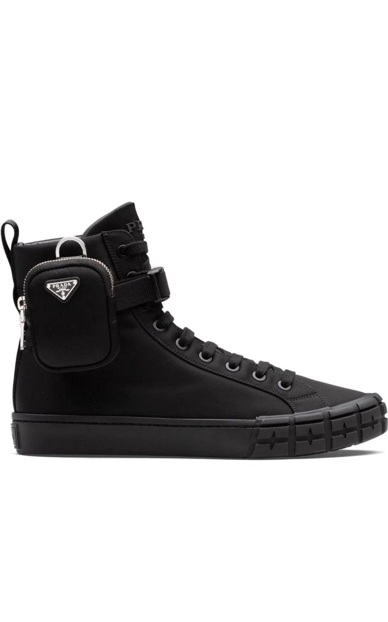 靴 Prada High Cut Sneaker Prada Wheel High Top Sneaker