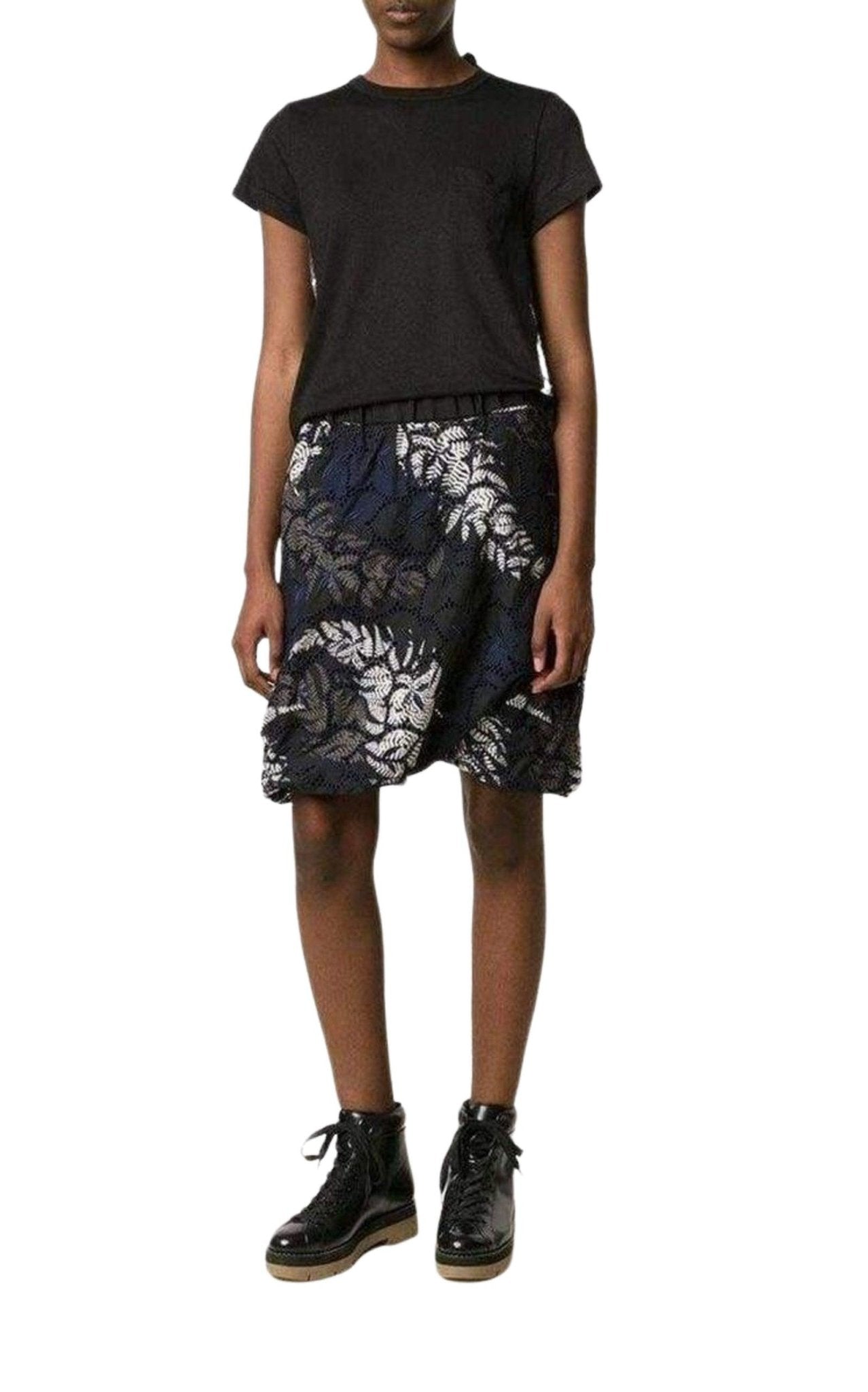 新作サルセーション　Back Pleat Tank Top Sacai Back Pleat Black T-shirt – Runway Catalog